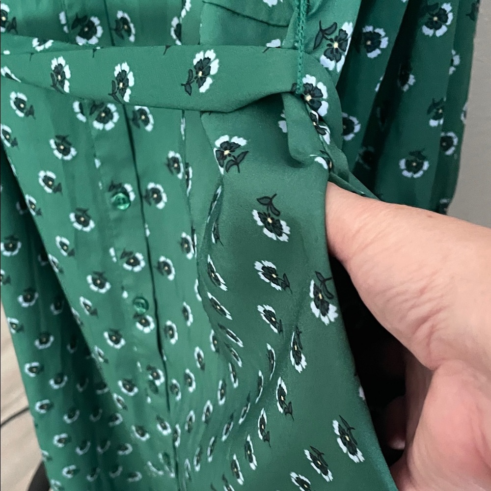 Green Patterned Women's Dress - Picture 4 of 6